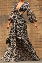 Load image into Gallery viewer, Let The Dress Talk!-Leopard
